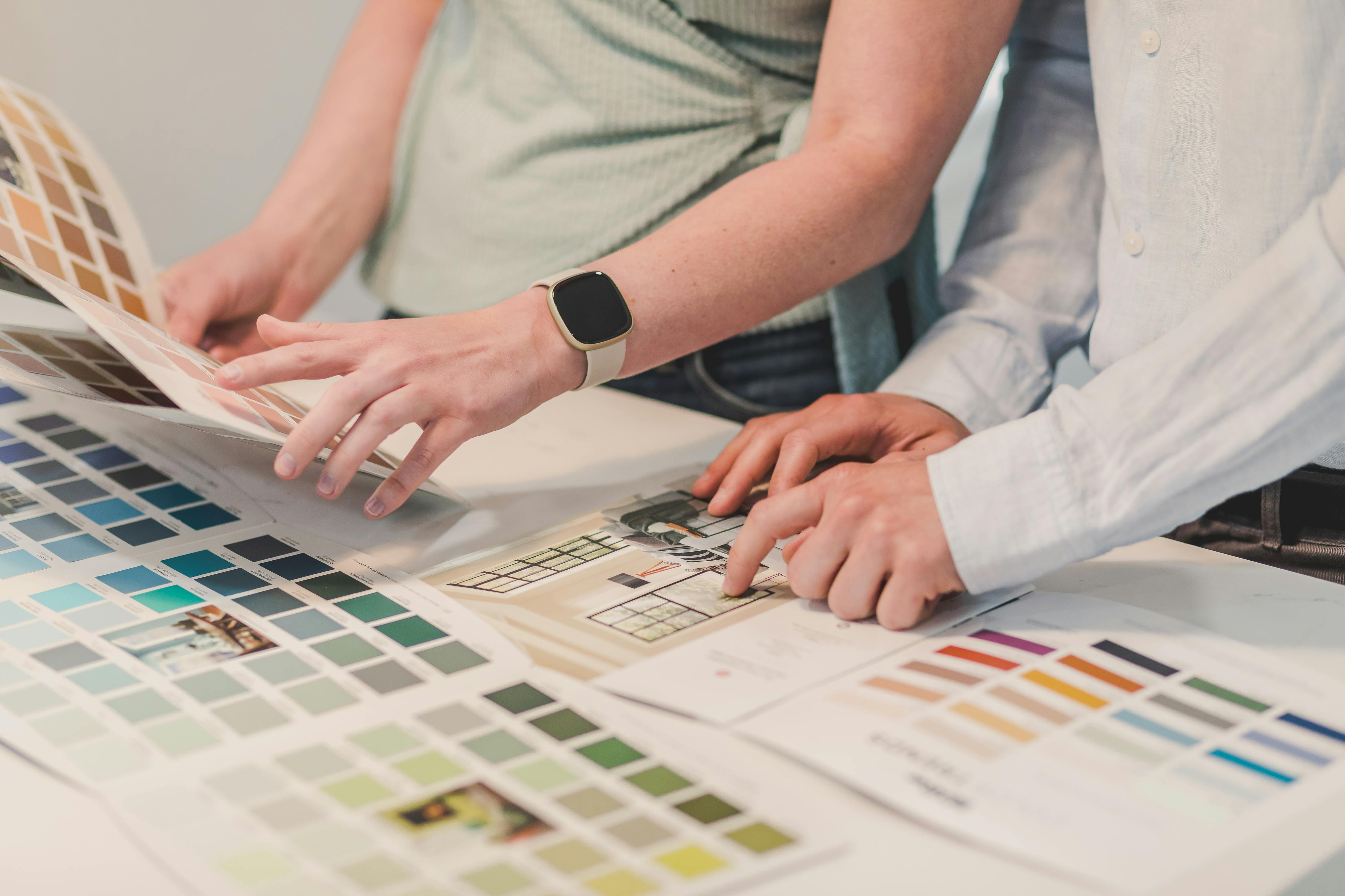 PAINT &amp; SUNDRIES